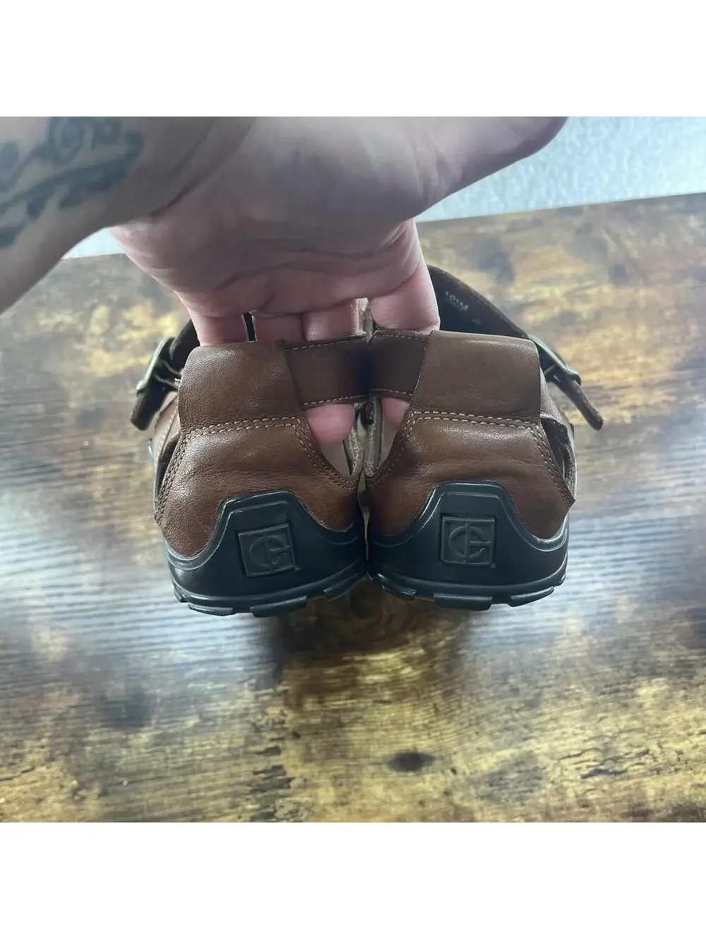 Cole Haan‎ Brown Leather Fisherman Sandals Shoes Buckle Vibram Soles Size 10.5M